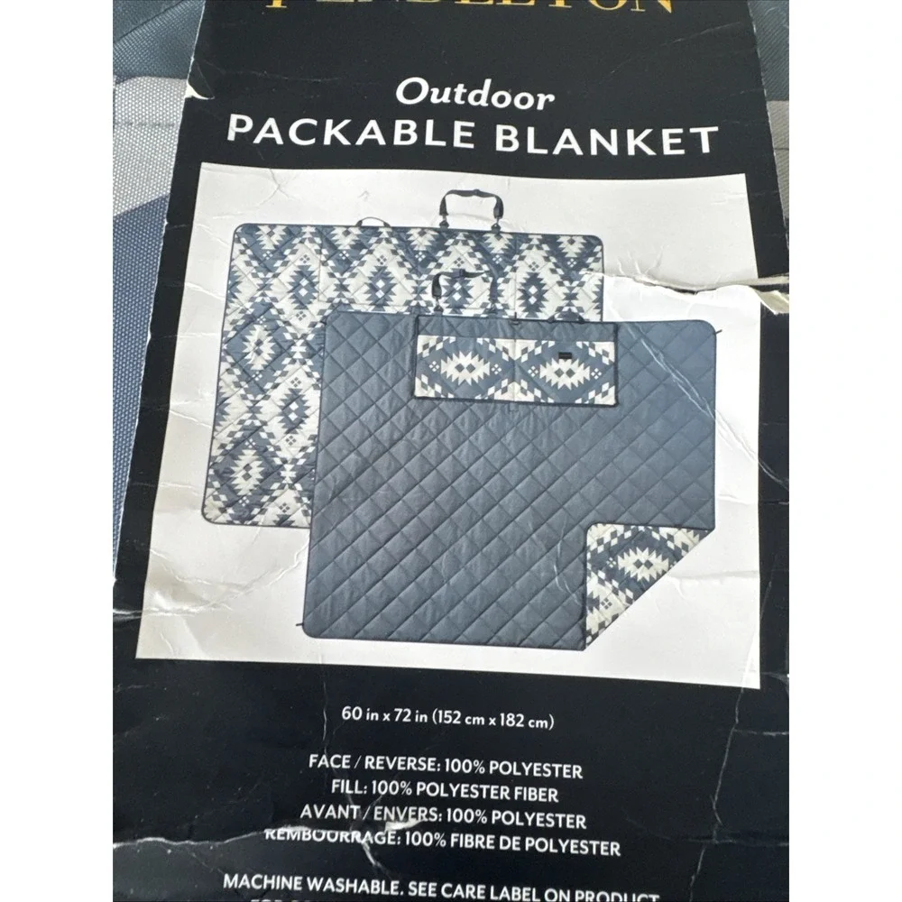 New Pendleton Outdoor Packable Blanket 60